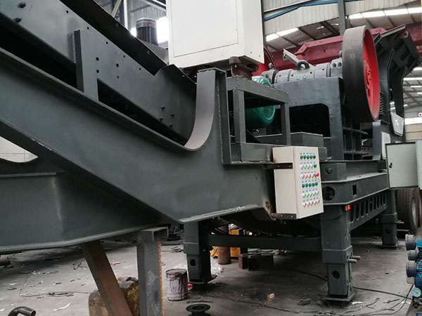 河北哪里租移動破碎機(jī)大概多少錢