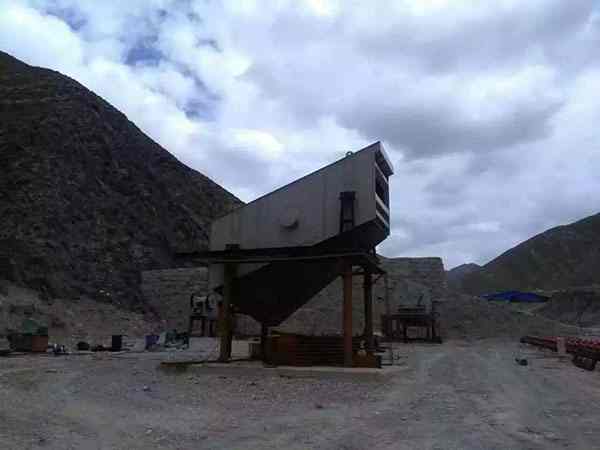 廣東哪里租移動(dòng)破碎機(jī)哪家便宜