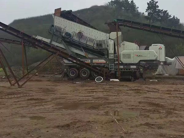 海南二手移動破碎機(jī)大概多少錢