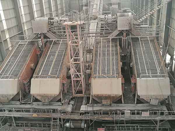 內(nèi)蒙古反擊式移動(dòng)破碎機(jī)廠家